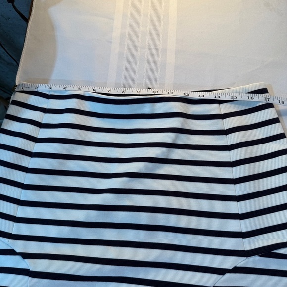 Ann Taylor mini midi skirt Black white A-Line Full Flare stretchy brand new 12 - Picture 6 of 8